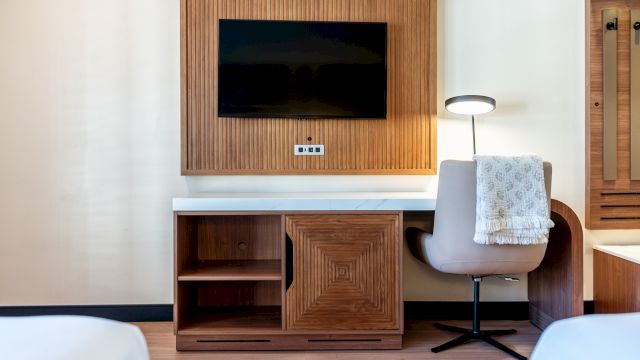 LYFE INN & SUITES by AGA - Beverly Hills — photo 50 of 60