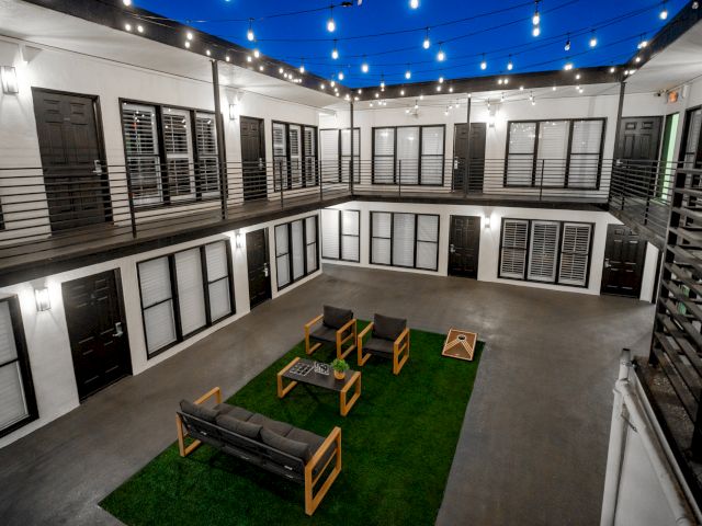 LYFE INN & SUITES by AGA - Beverly Hills — gallery preview 1