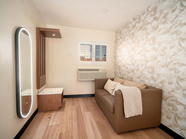 LYFE INN & SUITES by AGA - Beverly Hills — photo 56 of 60